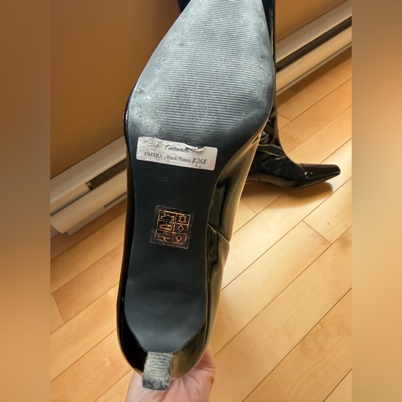 L'INTERVALLE Glossy Black Knee-High Boots - Picture 7 of 7